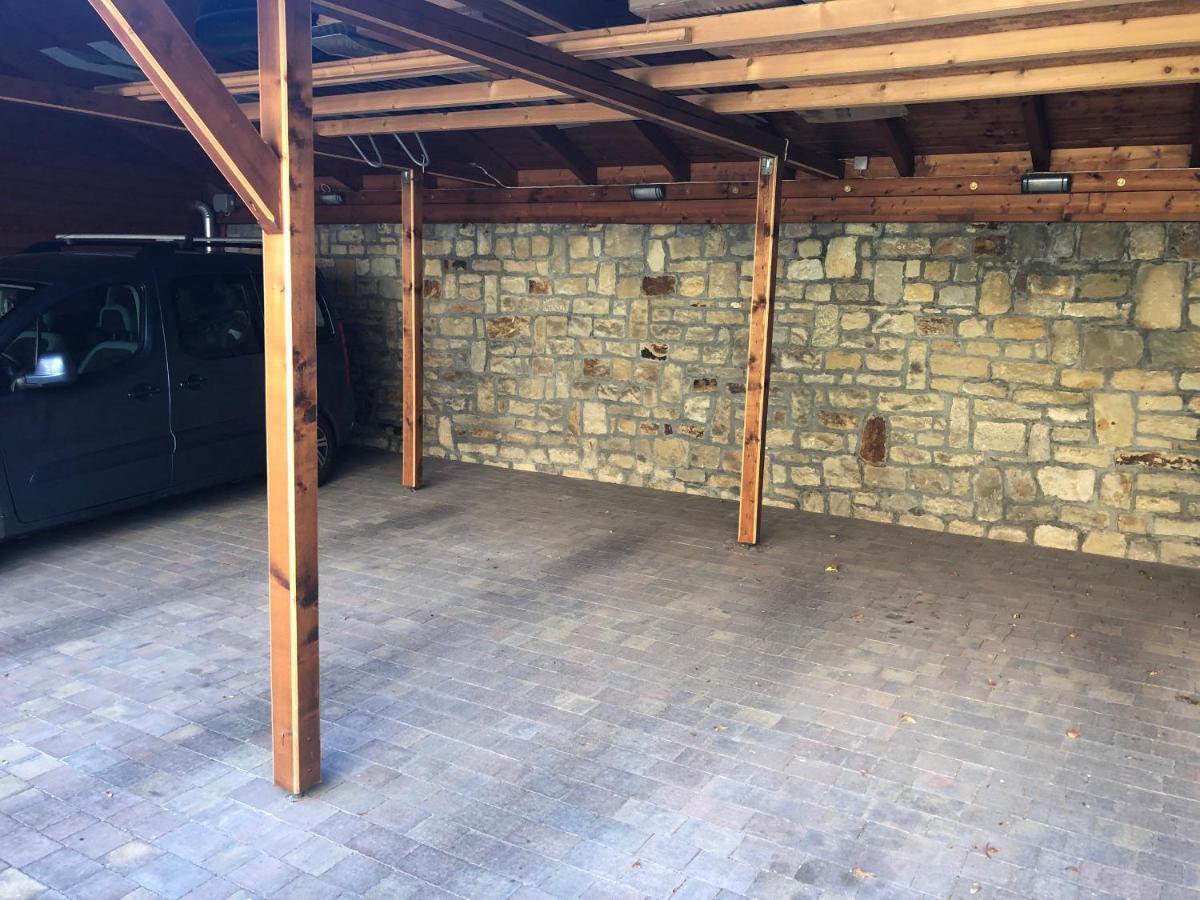 Galeria Apartmanhaz Keszthely Buitenkant foto