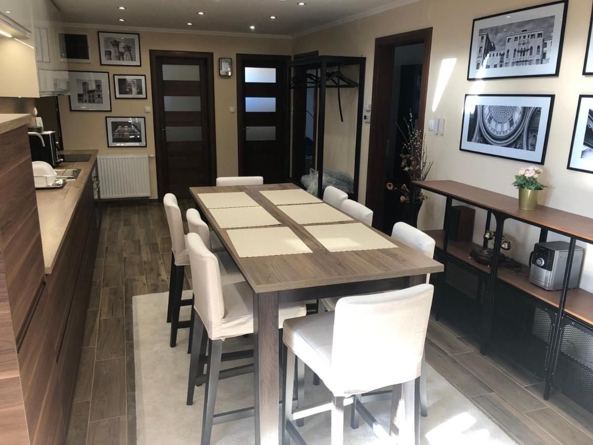 Galeria Apartmanhaz Keszthely Buitenkant foto