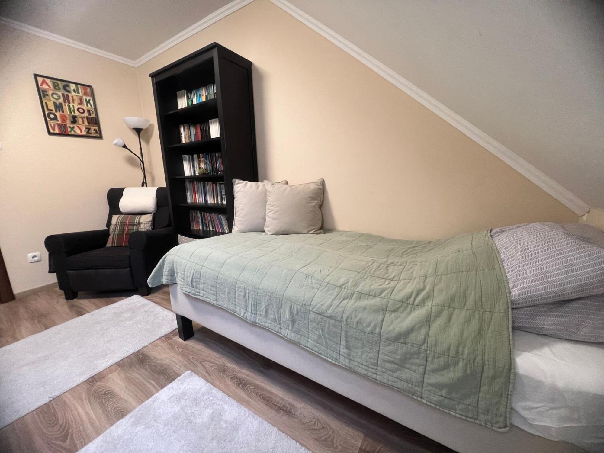 Galeria Apartmanhaz Keszthely Buitenkant foto